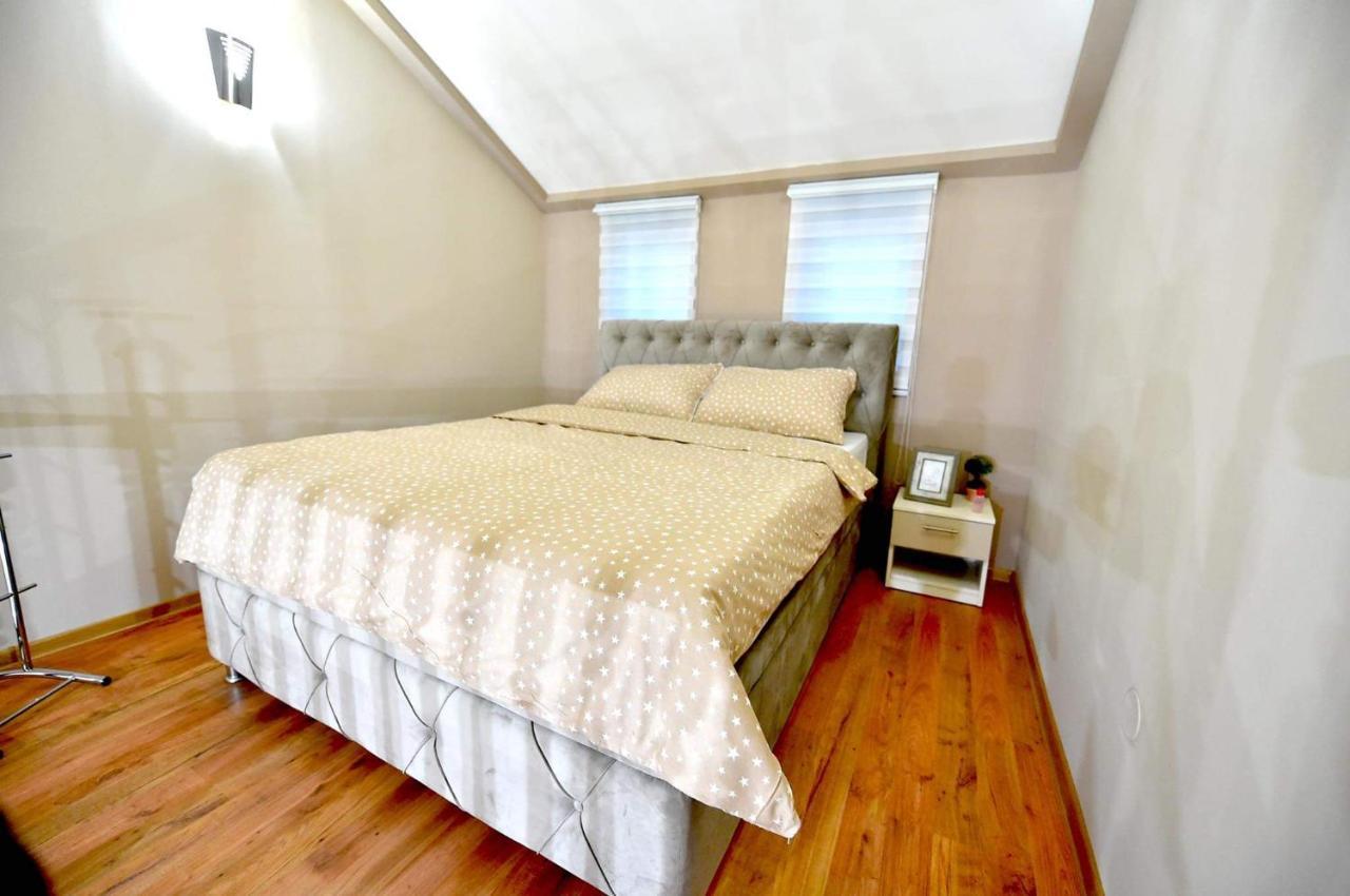 Apartman Royal Gornji Milanovac Dış mekan fotoğraf